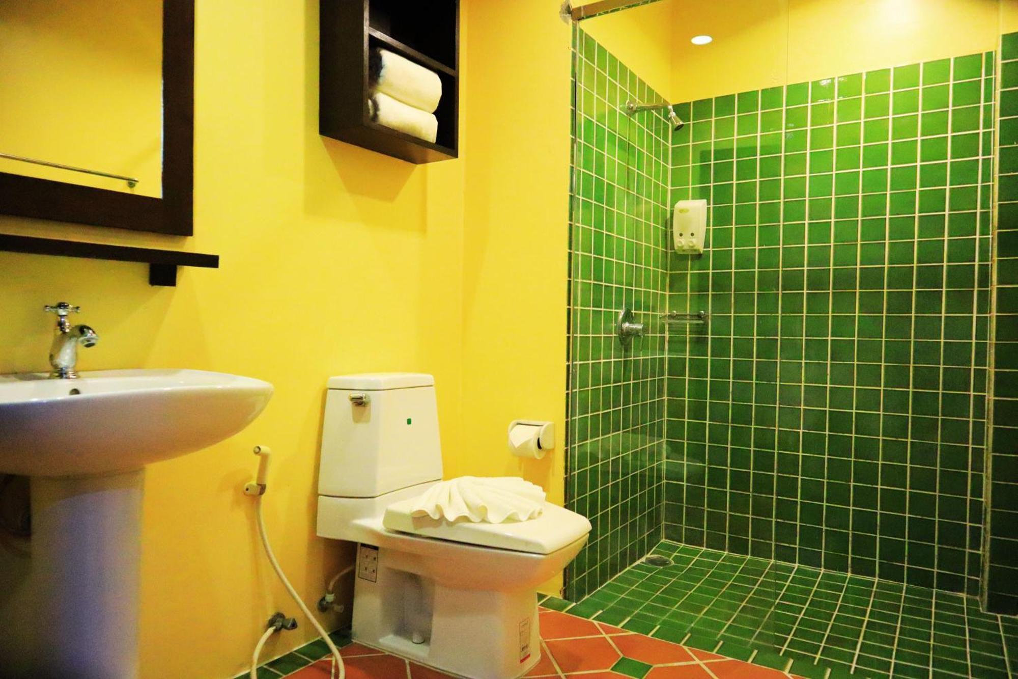 Harmony Patong Hotel Eksteriør bilde